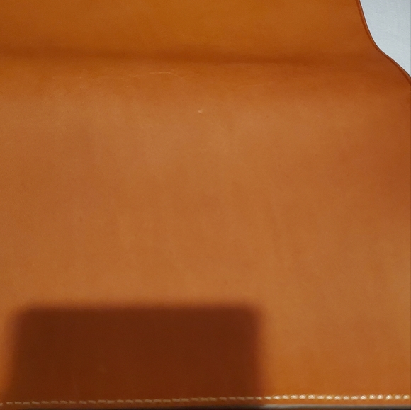 Dooney & Bourke Vachetta Saddle Clutch Bag ~ NWT - Picture 8 of 11